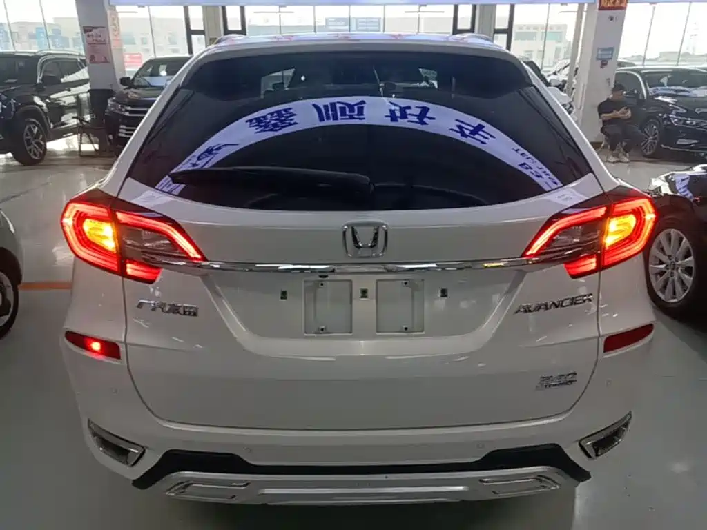 Honda Avancier 2019 — фото 4