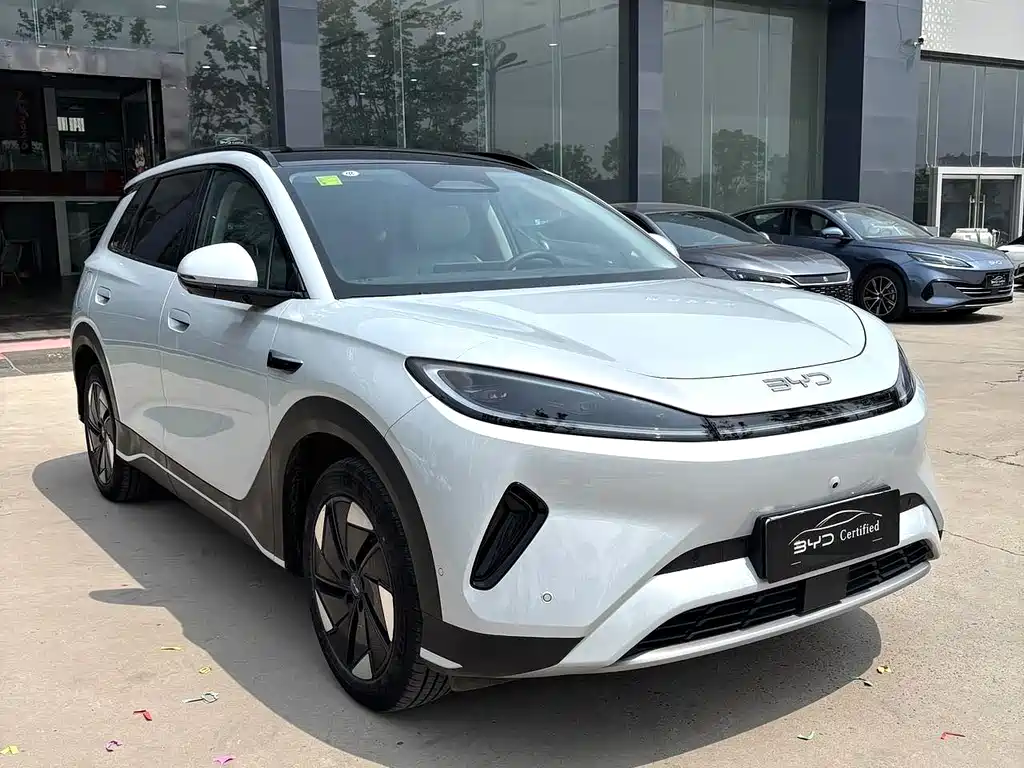 BYD Sealion 05 EV 2025 — фото 3