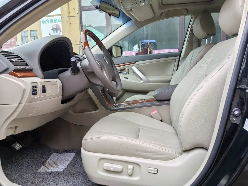 Toyota Camry 2013