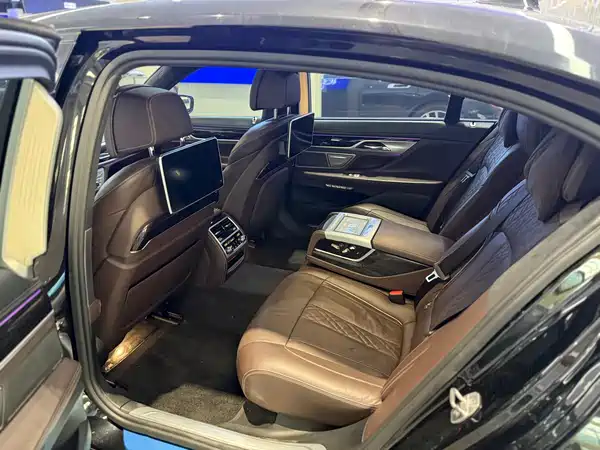 BMW 7 Series 2017