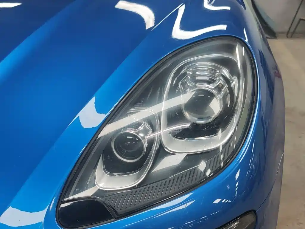 Porsche Macan 2016 — фото 14