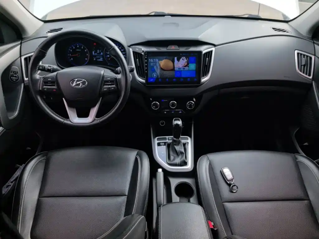Hyundai ix25 2019 — фото 10