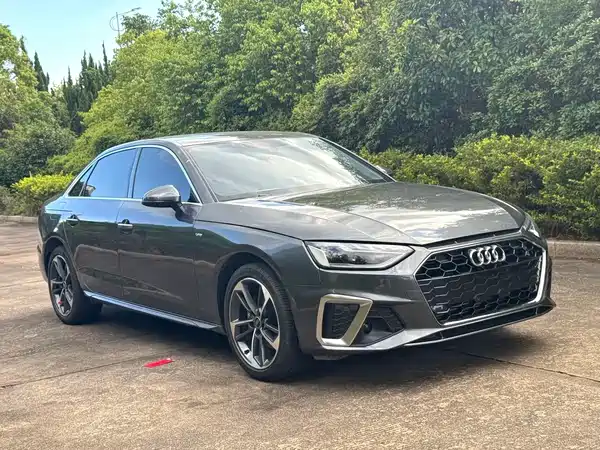 Audi A4L 2024