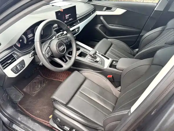 Audi A4L 2024