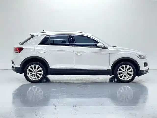 Volkswagen T-Roc 2019 — фото 9