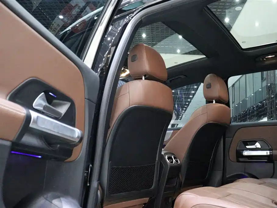 Mercedes-Benz GLB 2023 — фото 8