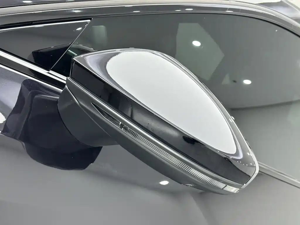 Audi A7L 2022 — фото 23