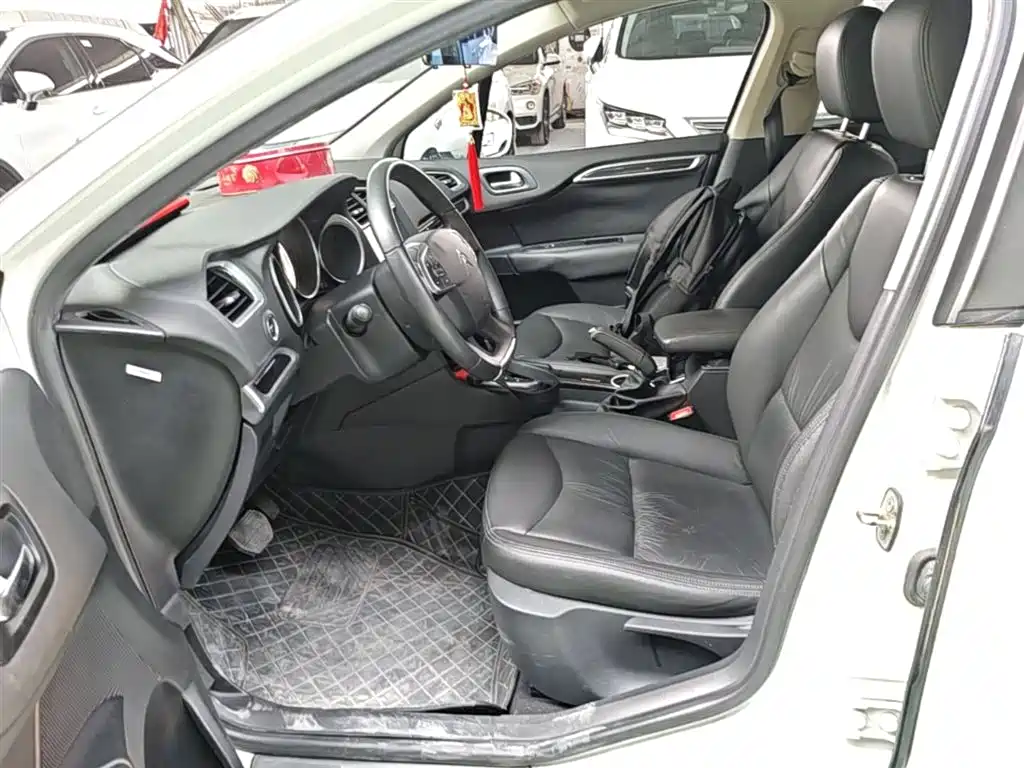 Citroen C4L 2015 — фото 15