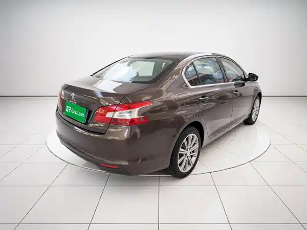 Peugeot 408 2016