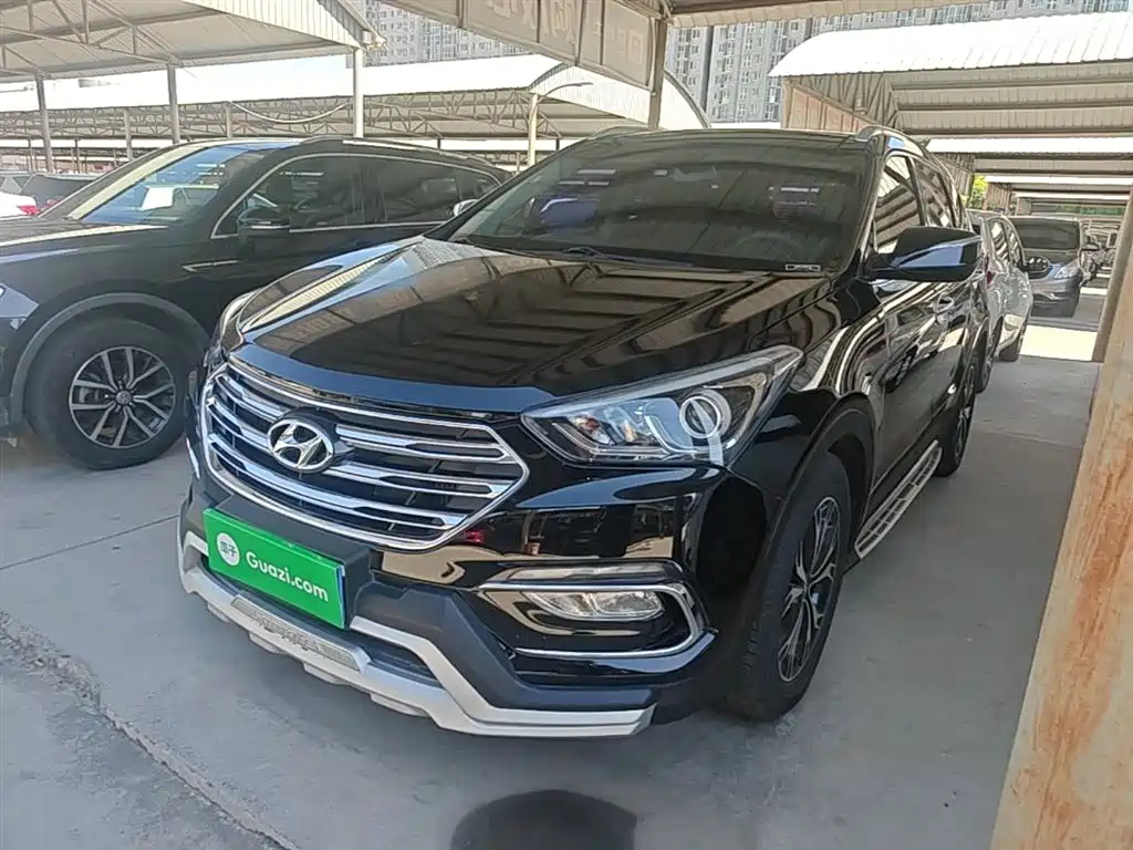 Hyundai Santa Fe 2017 — фото 2
