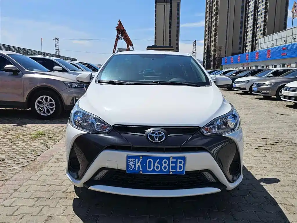 Toyota Yaris L 2020