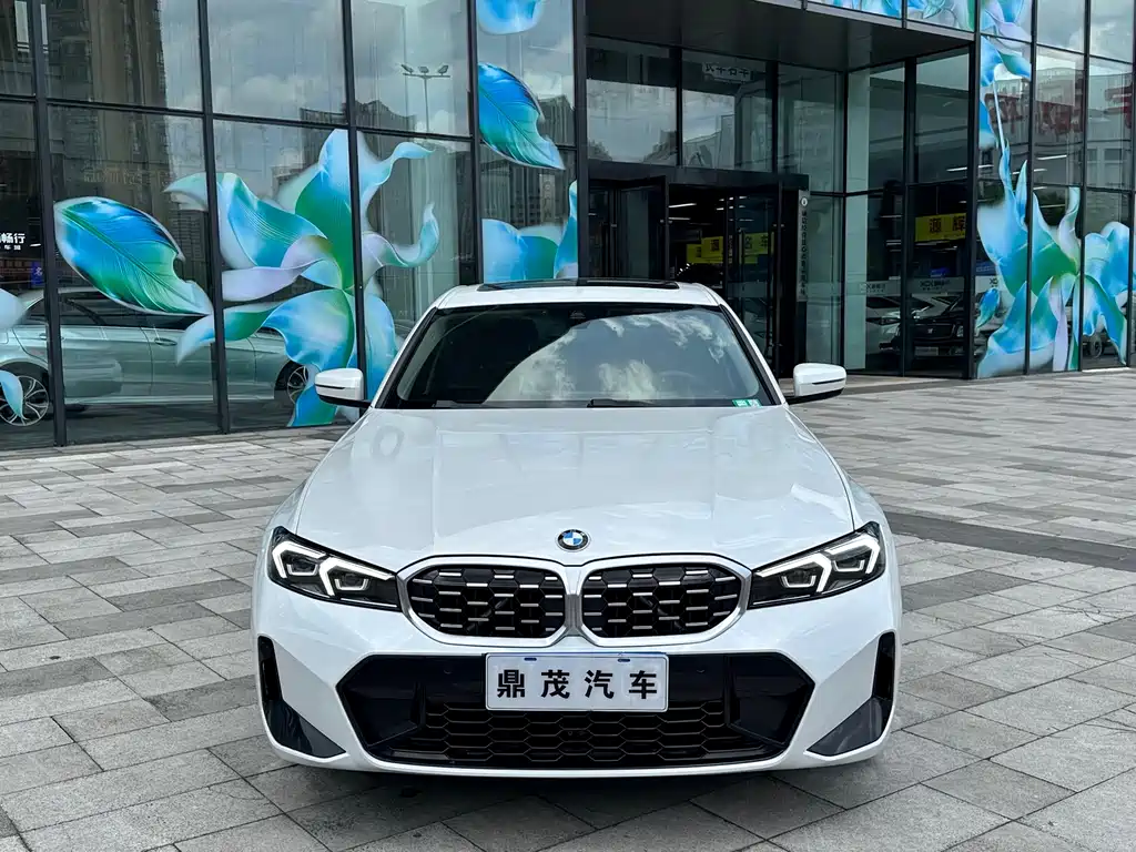 BMW 3 Series 2023
