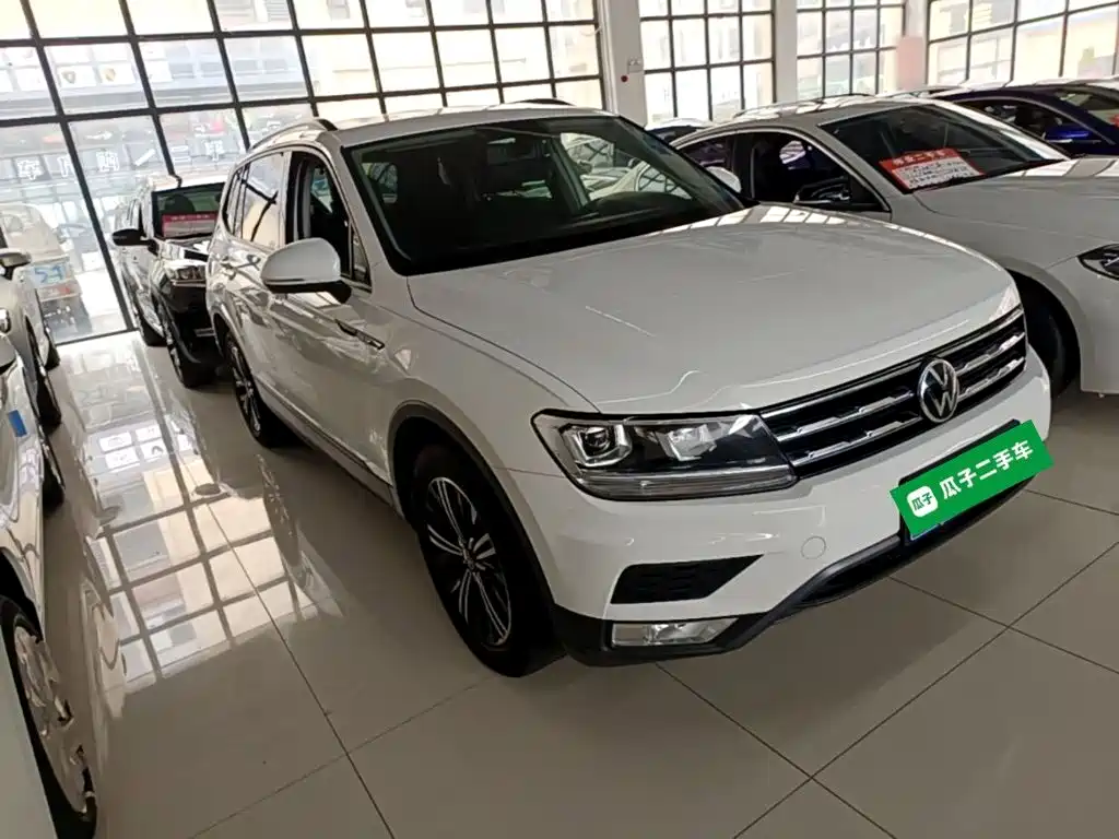 Volkswagen Tiguan L 2020 — фото 4