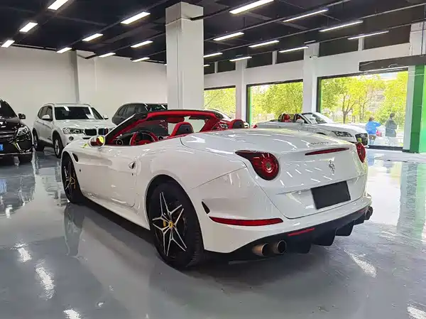 Ferrari California T 2016