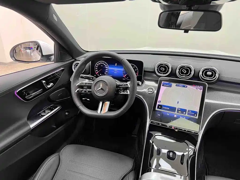 Mercedes-Benz C-Class 2024 — фото 14