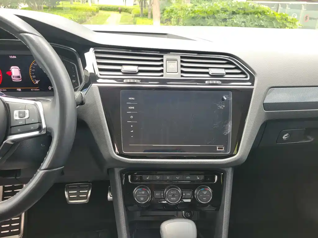 Volkswagen Tiguan L 2021 — фото 15