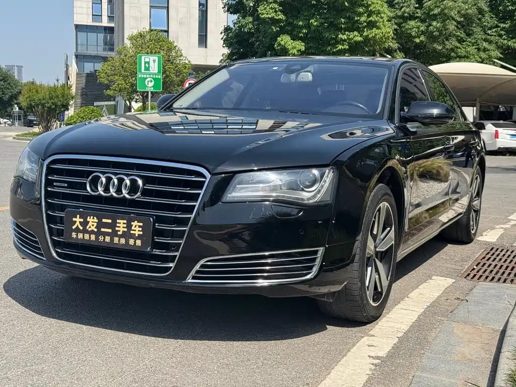 Audi A8 2013