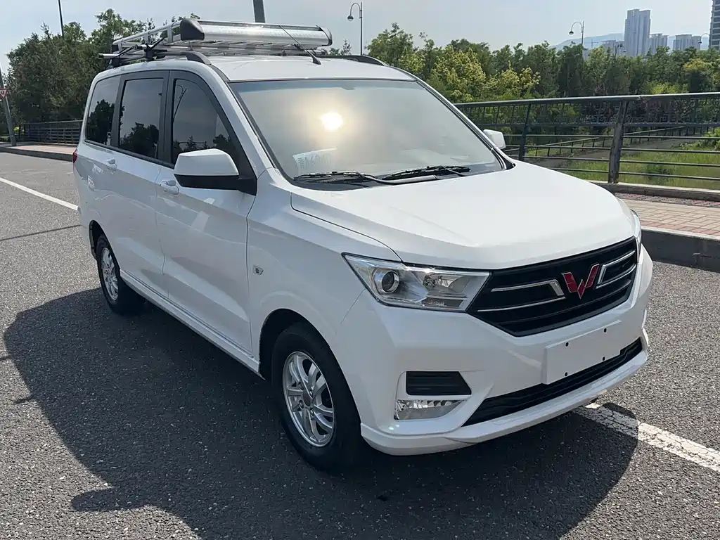 Wuling Hongguang 2022
