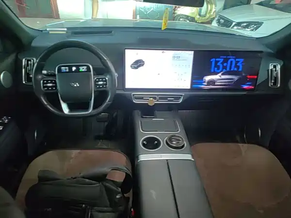 Li Auto L8 2023