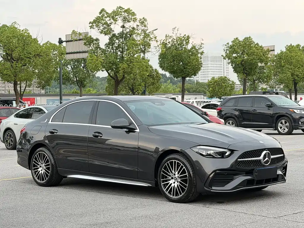 Mercedes-Benz C-Class 2022 — фото 2