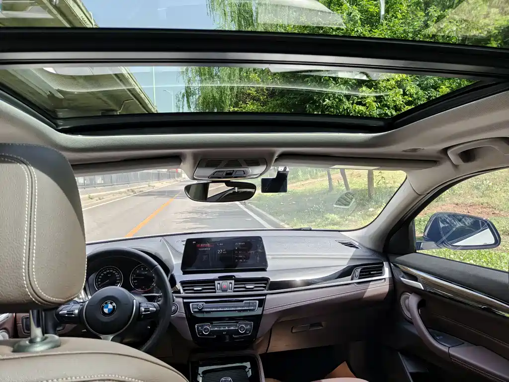 BMW X2 2023 — фото 18