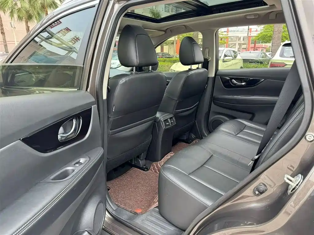 Nissan X-Trail 2020 — фото 6
