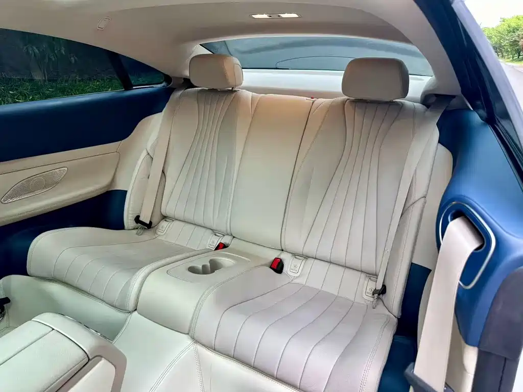 Mercedes-Benz E-Class 2023 — фото 4