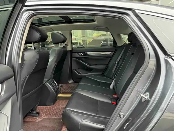 Honda Accord 2023