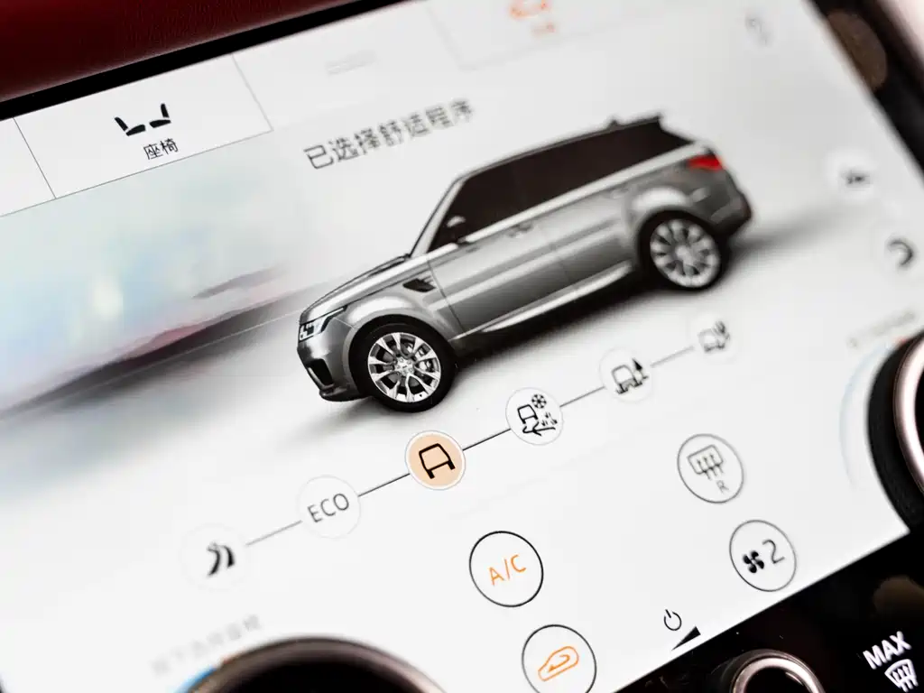 Land Rover Sport 2020 — фото 16