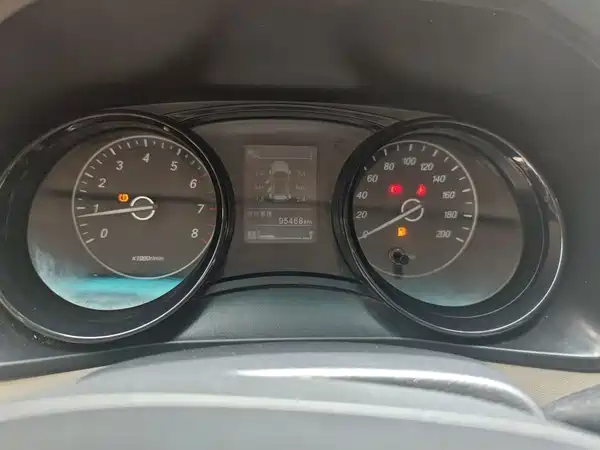 Wuling Journey 2022