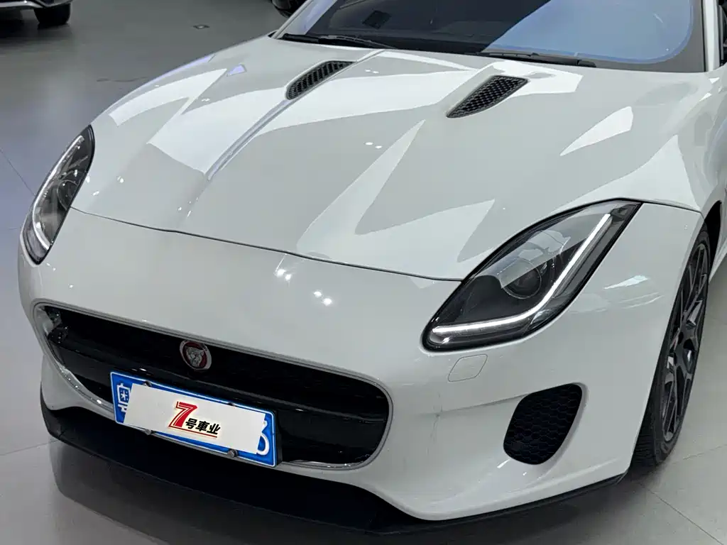 Jaguar F-TYPE 2018 — фото 4