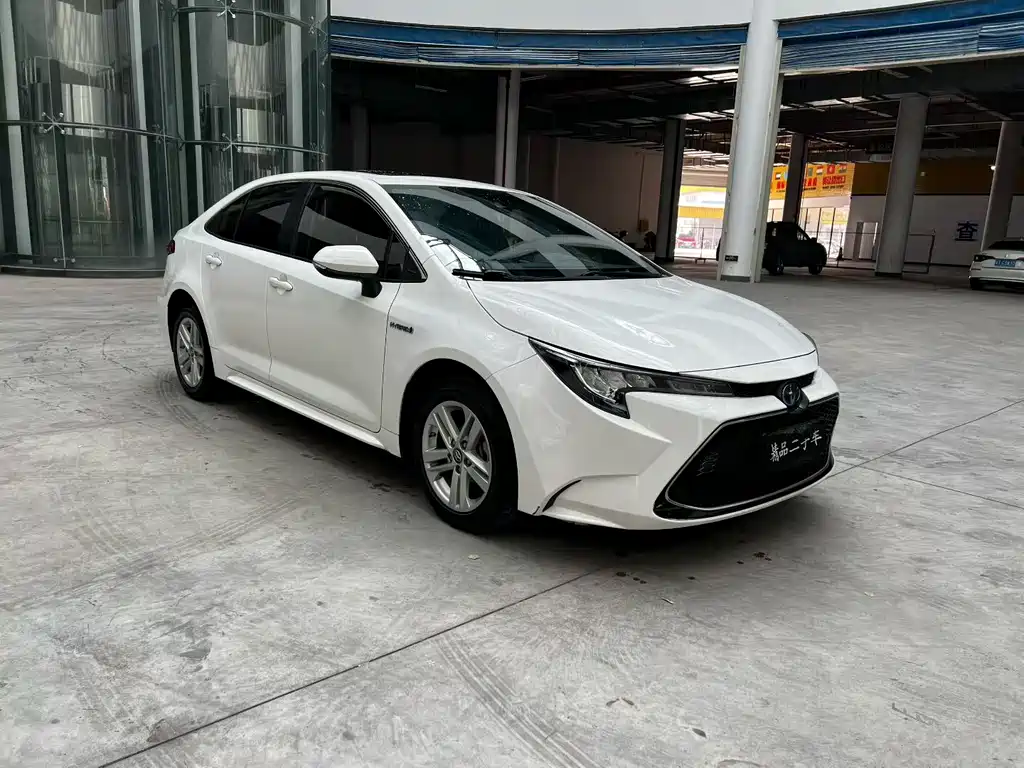 Toyota Levin 2022 — фото 2