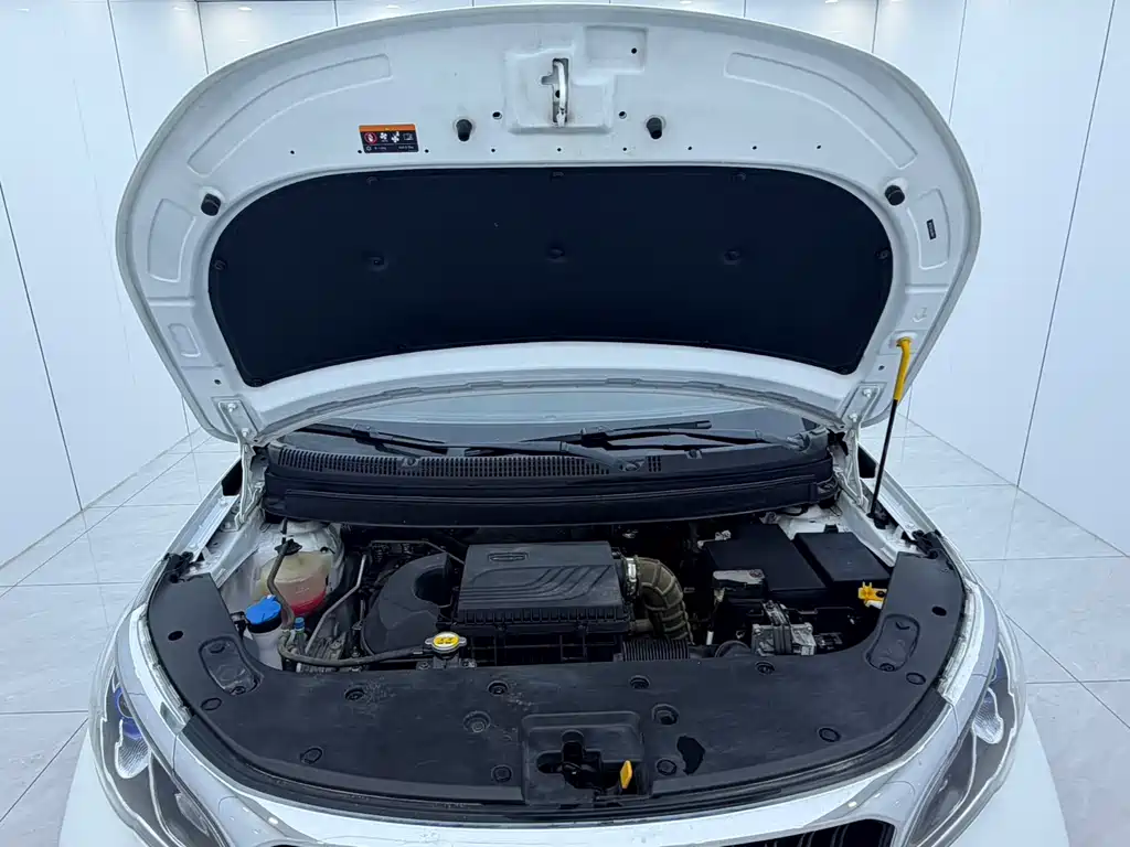 Geely Vision X3 2022 — фото 15