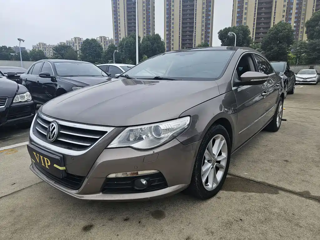 Volkswagen CC 2011