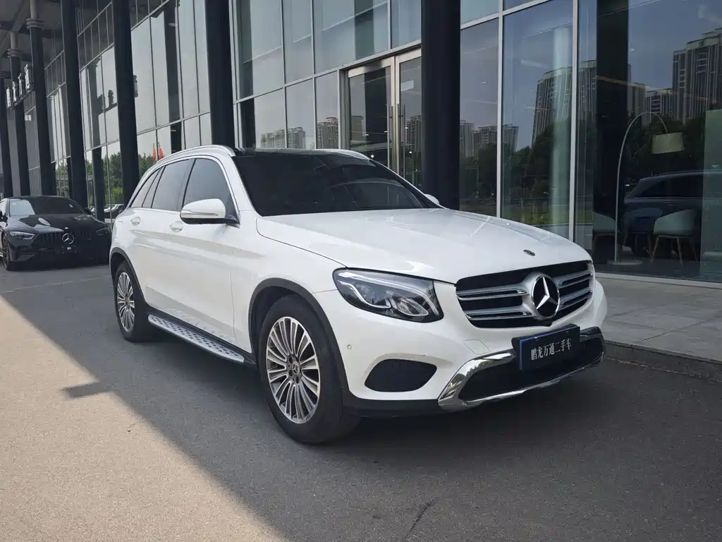 Mercedes-Benz GLC 2017 — фото 3