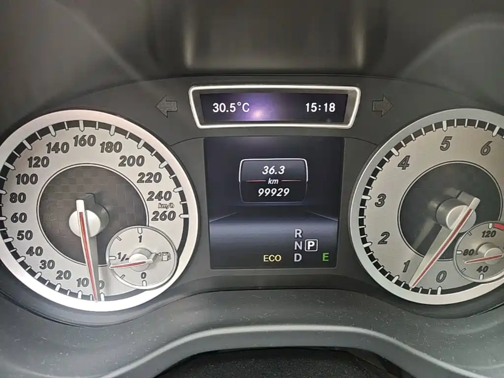 Mercedes-Benz A-Class 2015 — фото 19