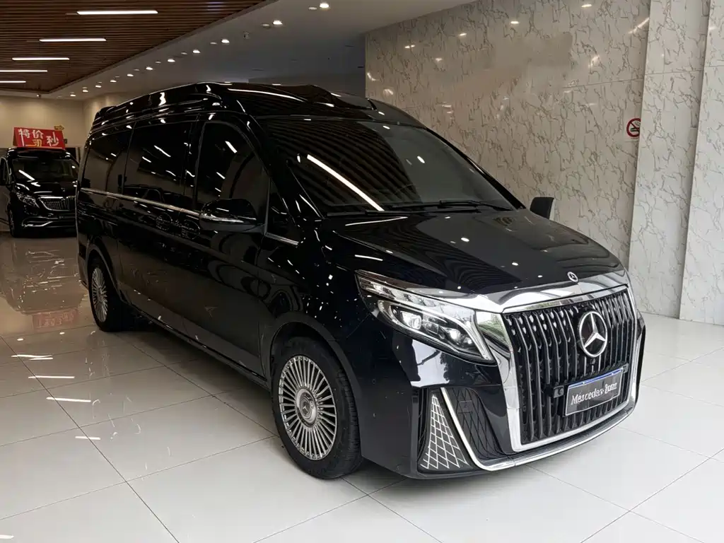 Mercedes-Benz V-Class 2023