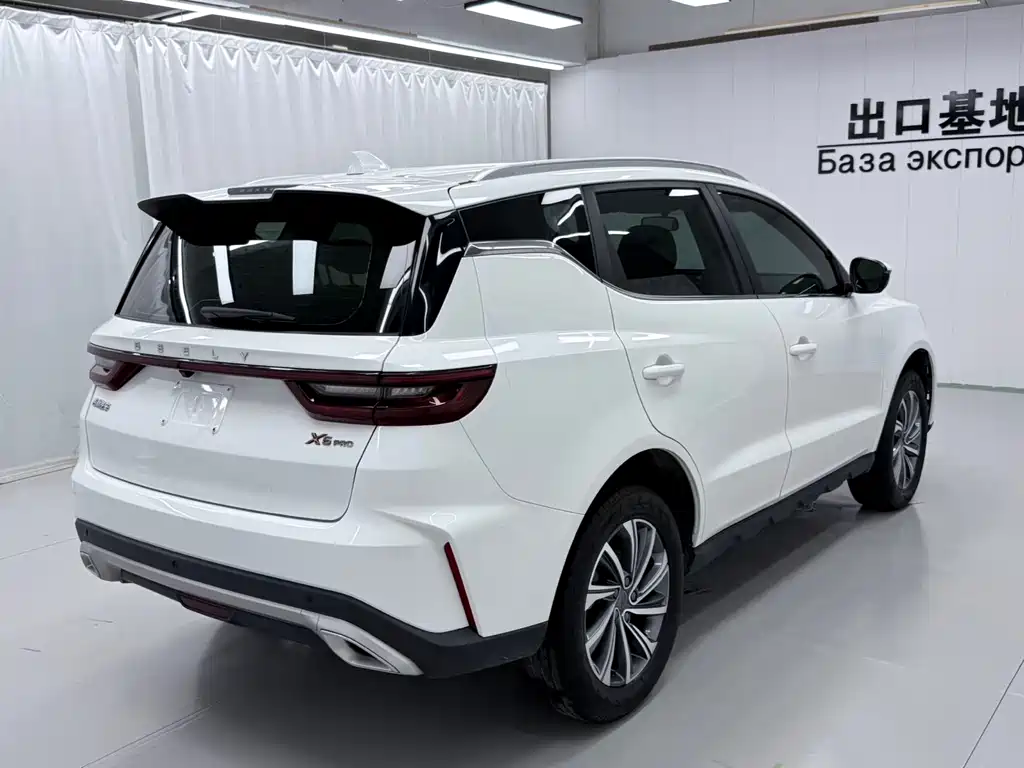 Geely Vision X6 2022