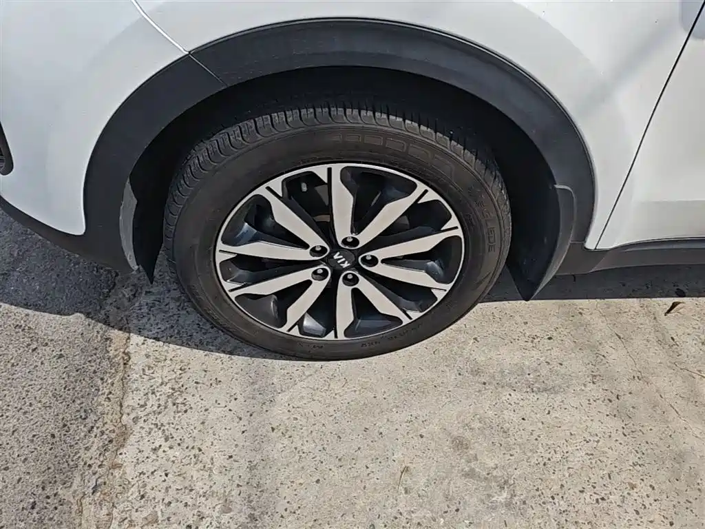 Kia KX5 2018 — фото 23