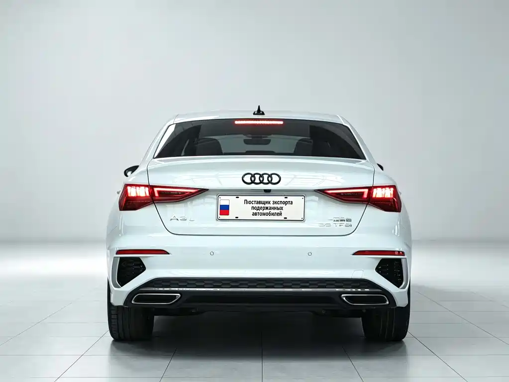 Audi A3 2023 — фото 12