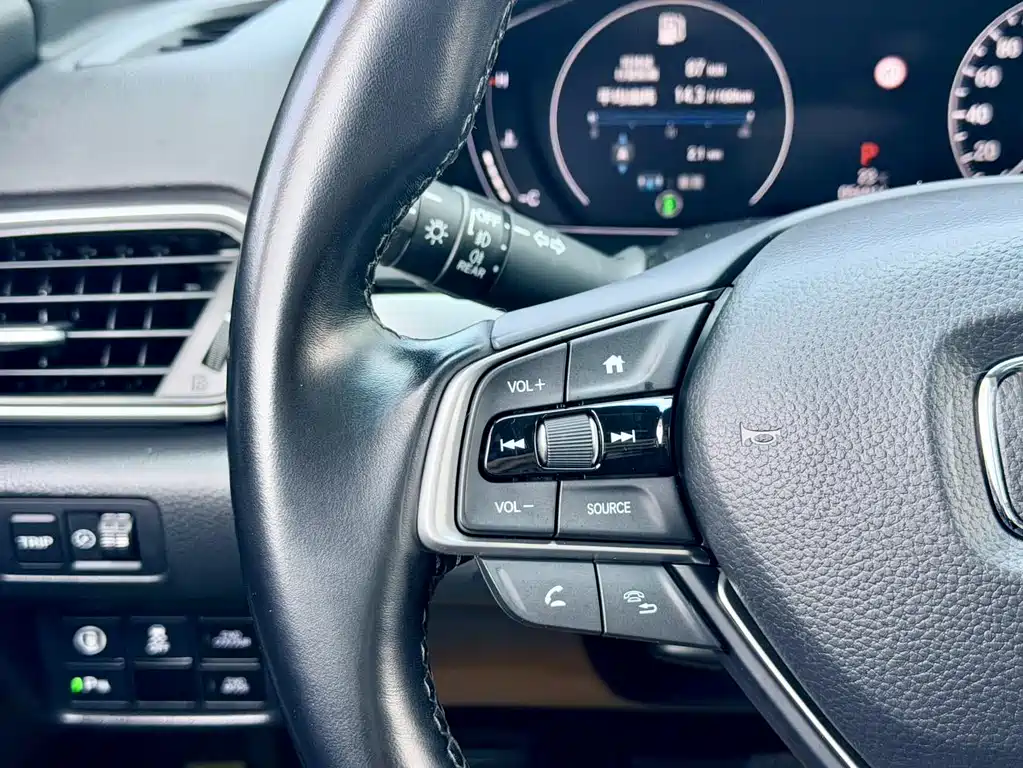 Honda Accord 2021 — фото 15
