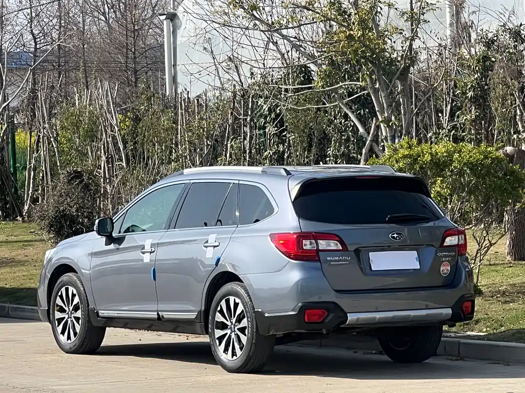 Subaru Outback 2015 — фото 4