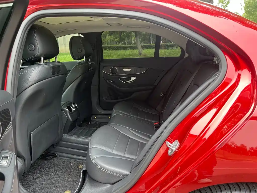 Mercedes-Benz C-Class 2017 — фото 11