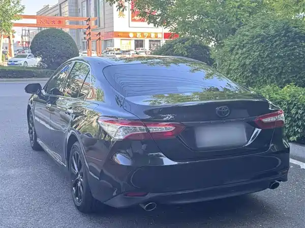 Toyota Camry 2019