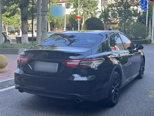 Toyota Camry 2019