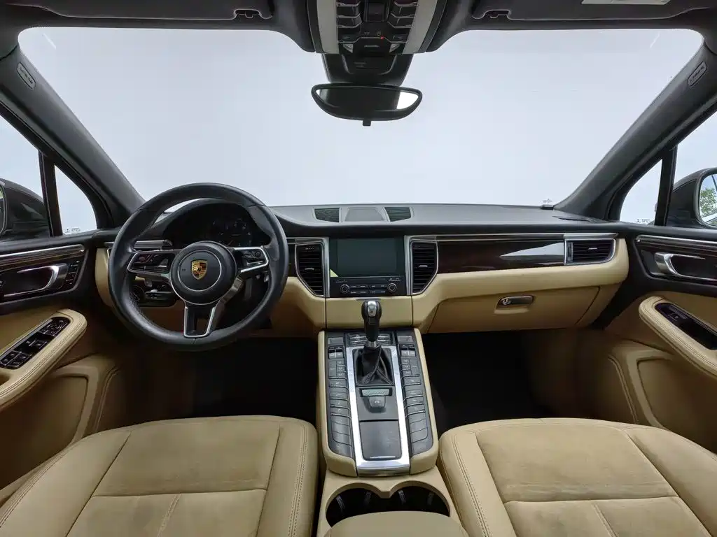 Porsche Macan 2017 — фото 5