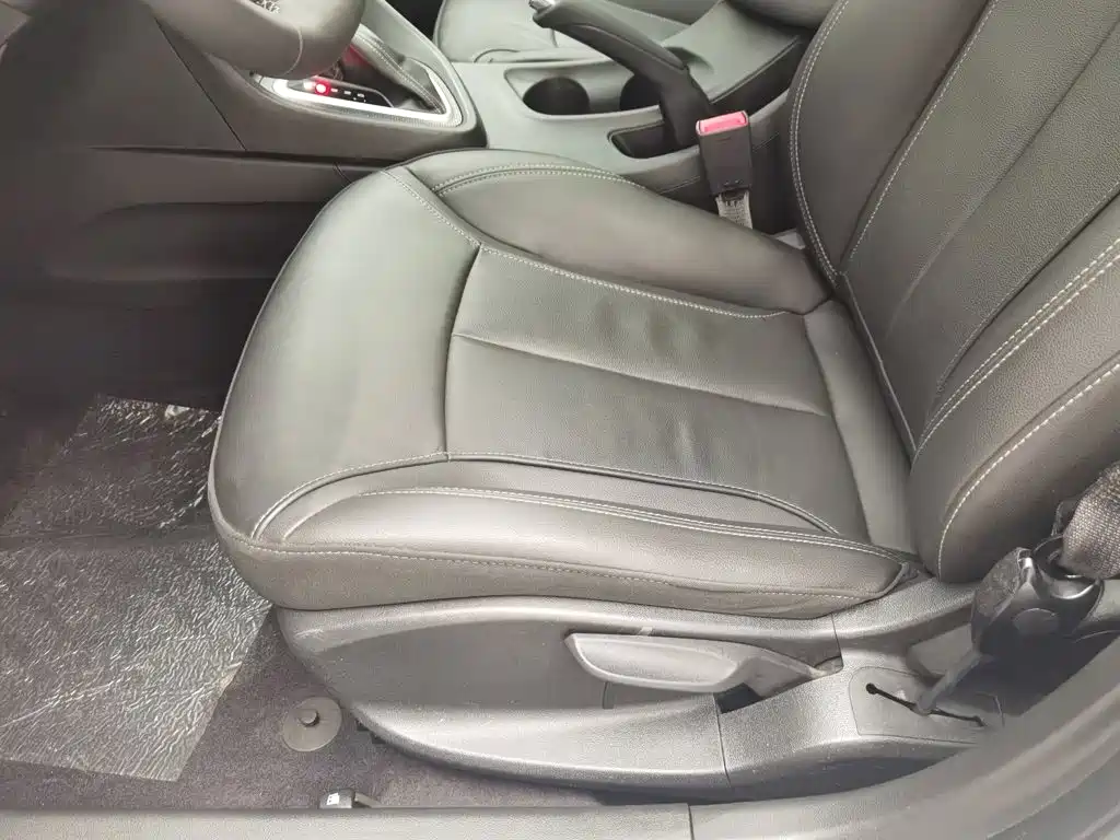 Buick Excelle GT 2019 — фото 20