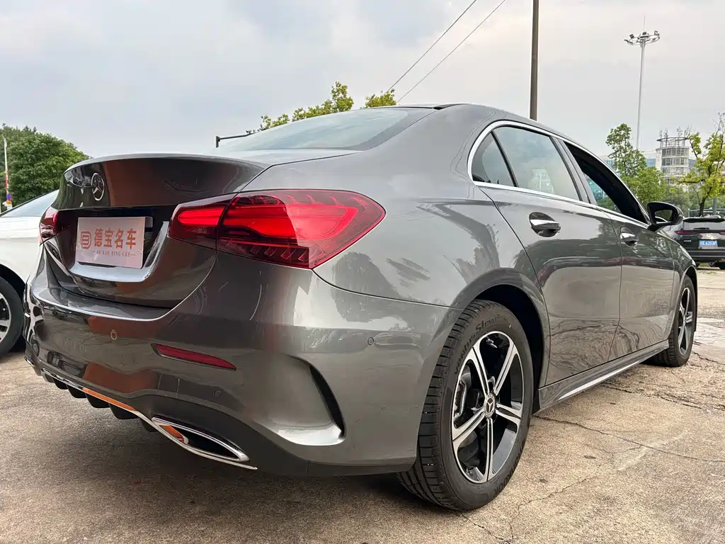 Mercedes-Benz A-Class 2025 — фото 11