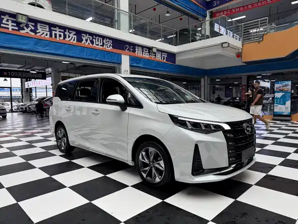 GAC Trumpchi M6 2022