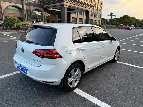 Volkswagen Golf 2015
